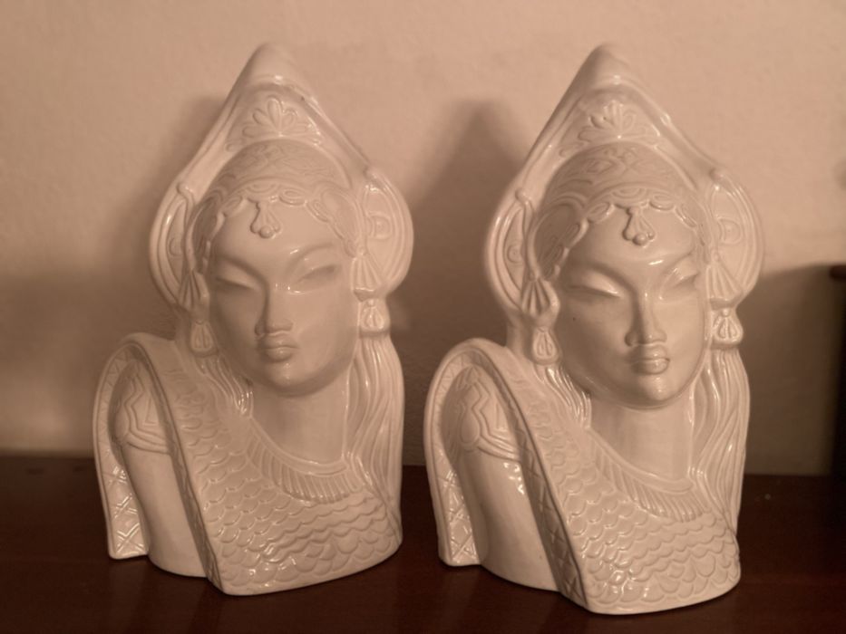 Estatuetas orientais
