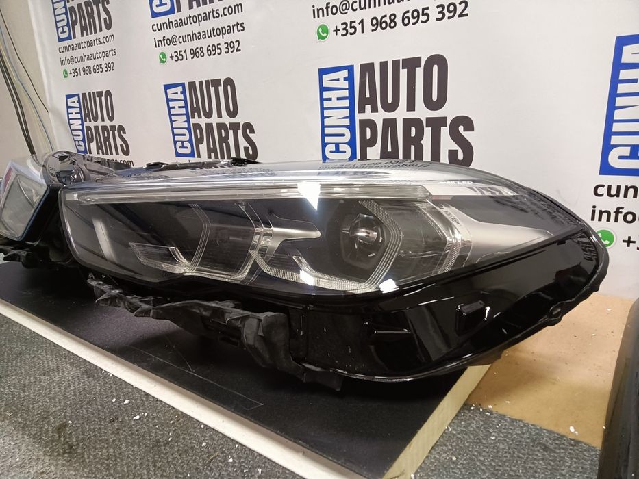 Ótica Esquerda BMW Série 2 Full Led  F44