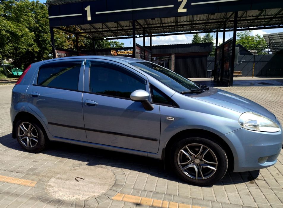 Fiat Grand Punto 2010р 1.4газ/бензин