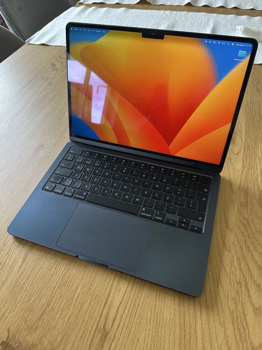 MacBook Air M3 | 13 inches64552838000385121