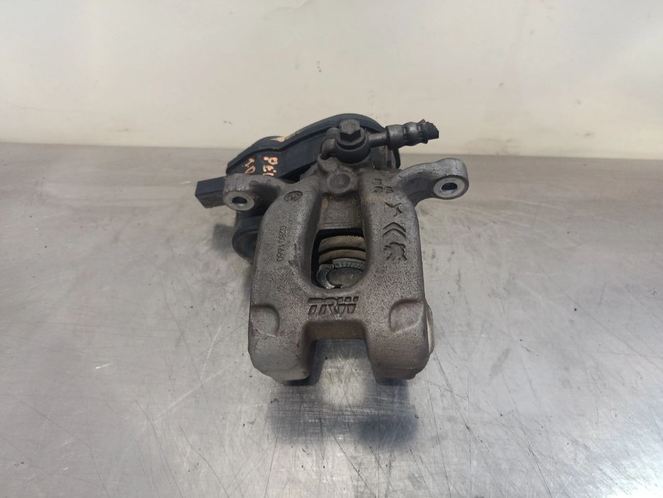 Pinça travão / maxila de travão trás direita PEUGEOT 2008 II (U_)