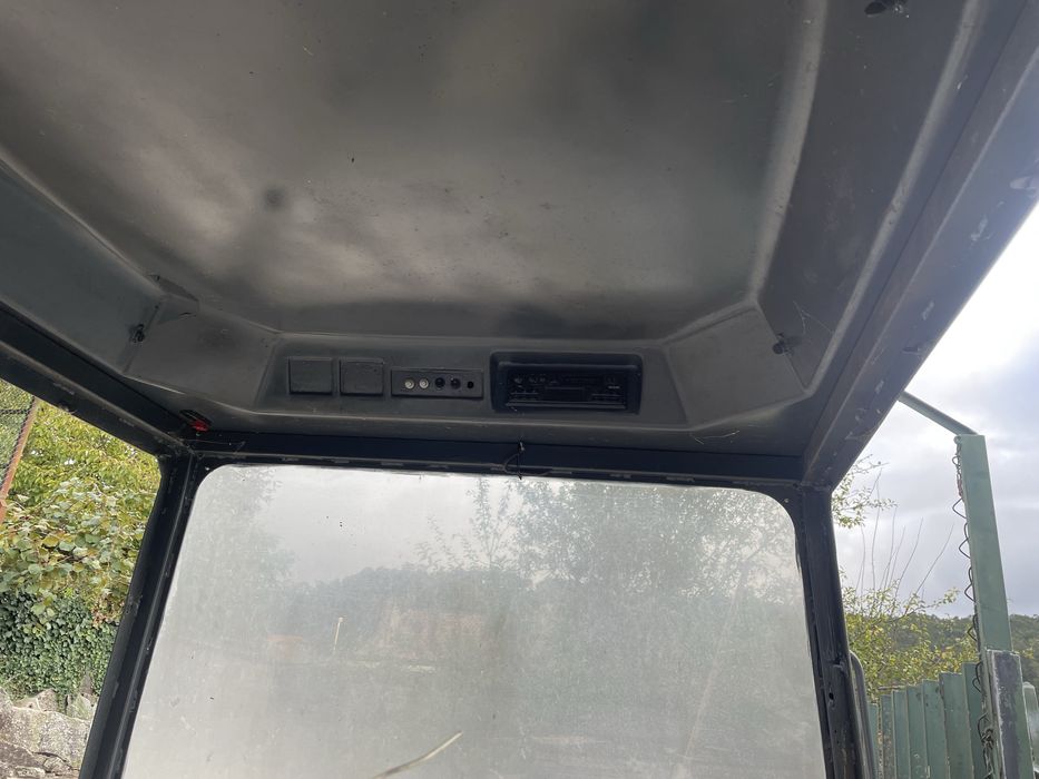 Cabine trator universal