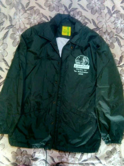 Куртка жіноча розмір хл