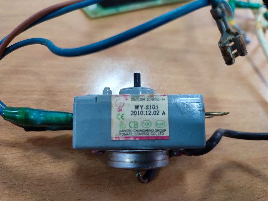 Бойлер Thermex IF 80 V на запчастини (електроніка)