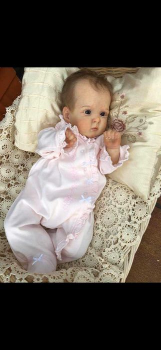 Sprzedam  śliczną lalkę  reborn
