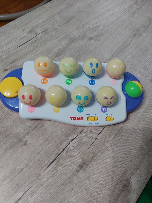 Музичні розвиваючі іграшки vtech, tomy, pop up