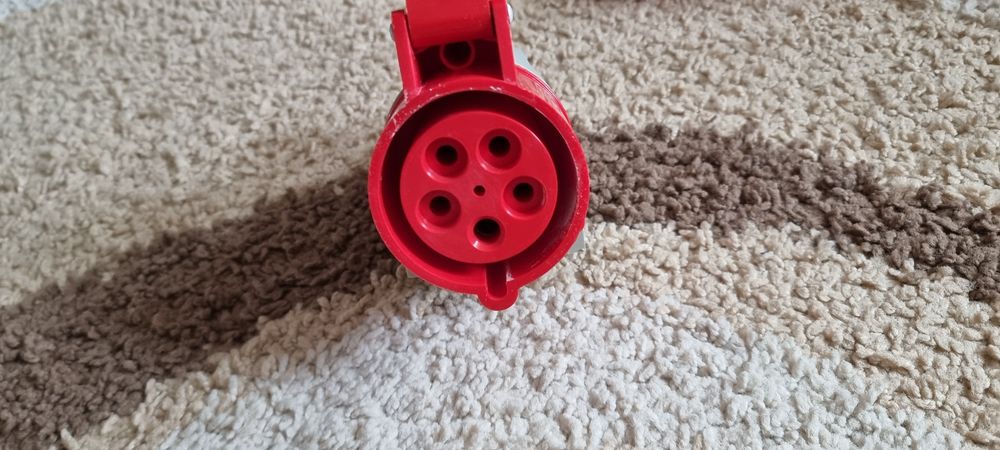 Wtyczki siłowe nowe, gniazdo siłowe nowe