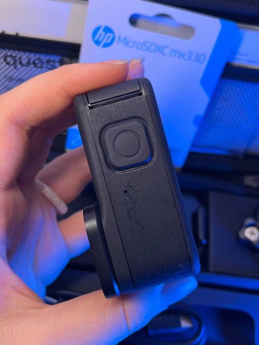 Екшн-камера GoPro Hero 13 в коробці