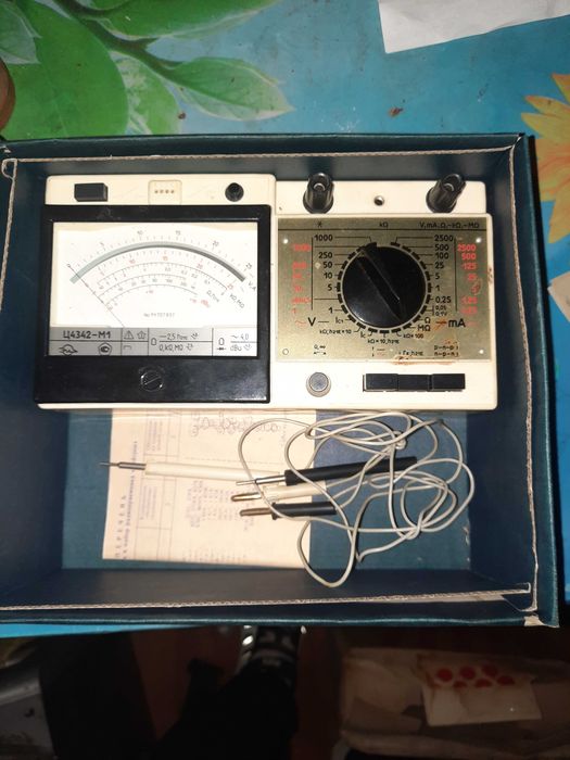 Прибор электроизмерительный многофункциональный, тестер Ц4353.