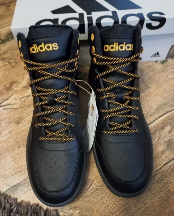 Кросівки хайтопи  Adidas Hoops 3.0 Mid WTR 44,42,46,47.5 р