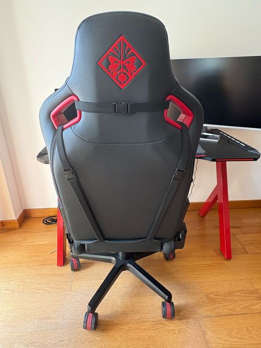 Cadeira Gaming HP Omen - Preto