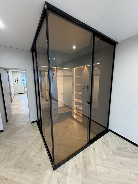 Велика однокімнатна квартира в центрі міста!Дизайнерський ремонт!