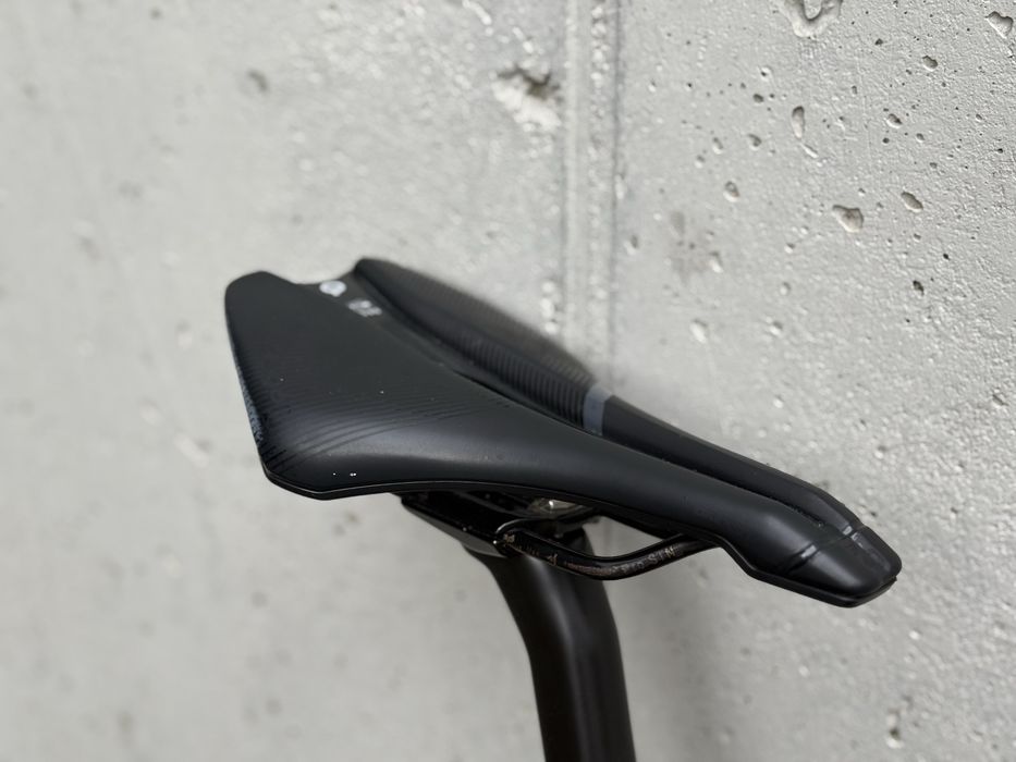 Focus Izalco Max 9.6 Disc Di2 - L