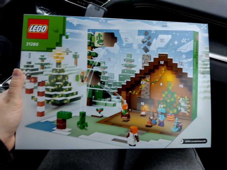 Kalendarz adwentowy LEGO Minecraft