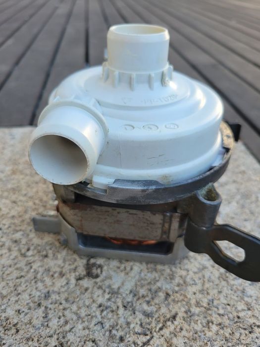 Maquina lavar loiça Bosh- Motor e bomba de água