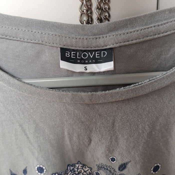 T-shirt damski szary