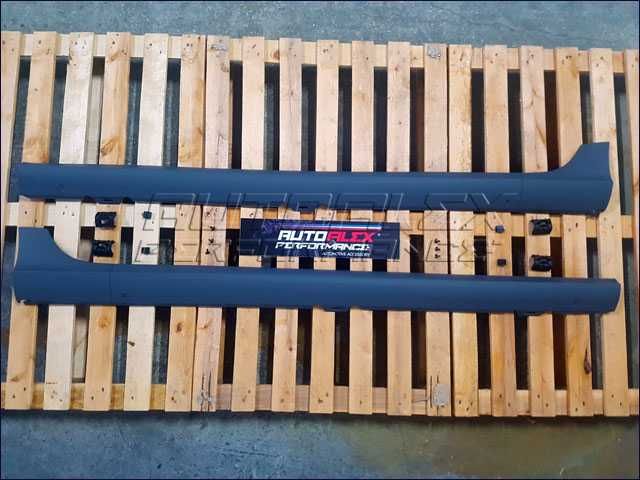 Embaladeiras Laterais GTI VW Golf V  AAP20753