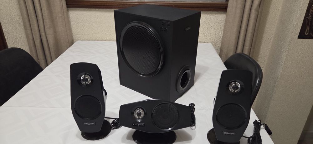 Colunas Pc Crestive + Placa de som 5.1