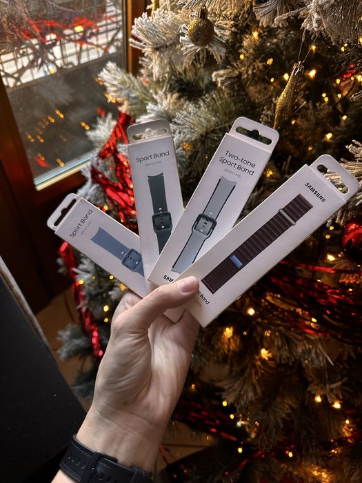 Оригінальні ремінці Samsung для Galaxy Watch — нові