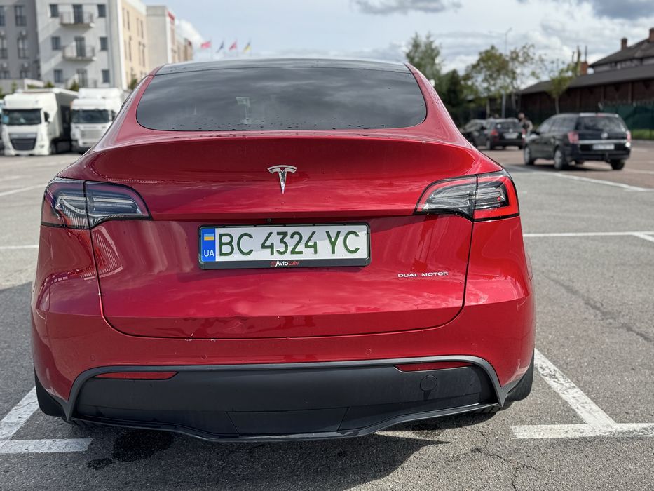 Тесла Y 2020 DUAL MOTOR