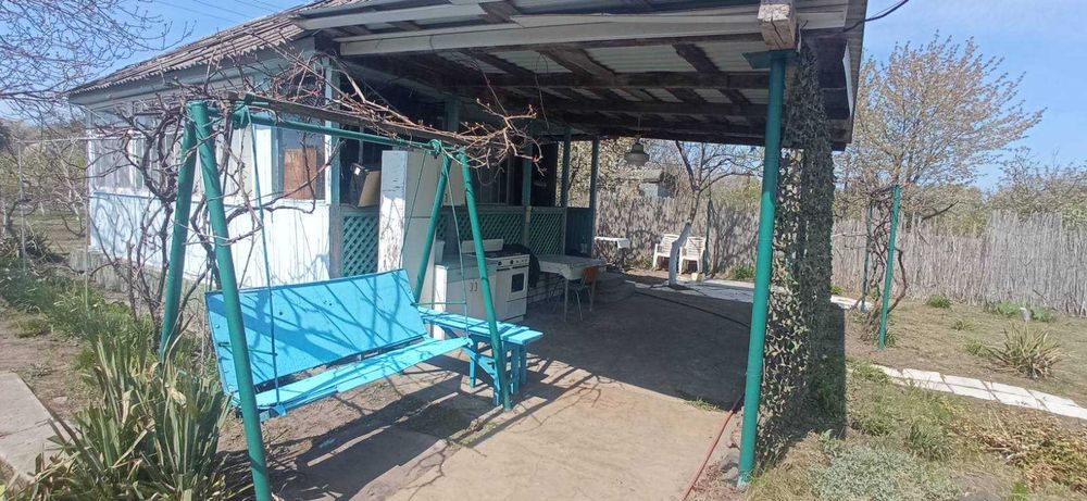 Продам дачний будинок в СТ Фотон