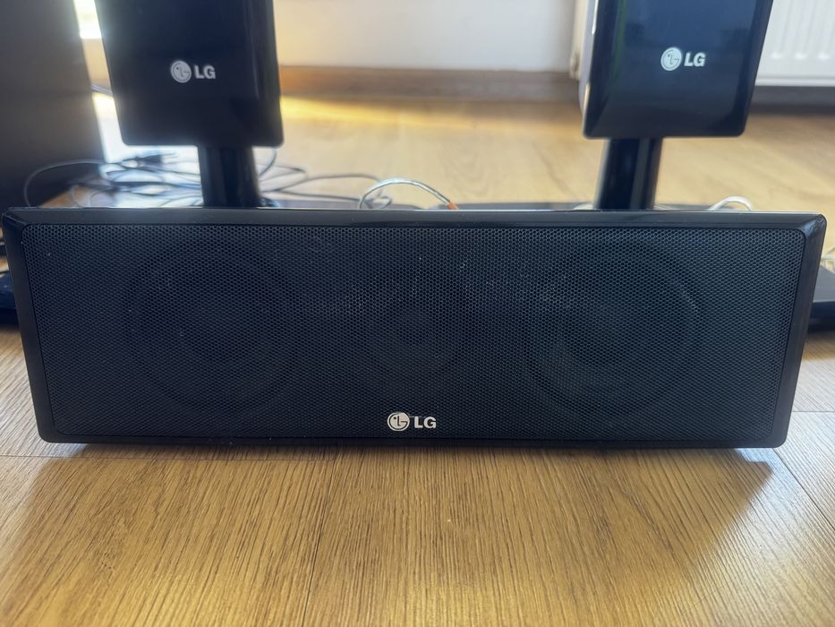 Kino Domowe 5.1 LG HB806PG Blu-ray 3D HDMI AUX (Bez pilota)