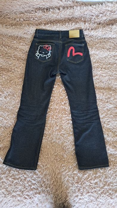 джінси evisu hello kitty - купить мужскую одежду - Цена на OLX.ua