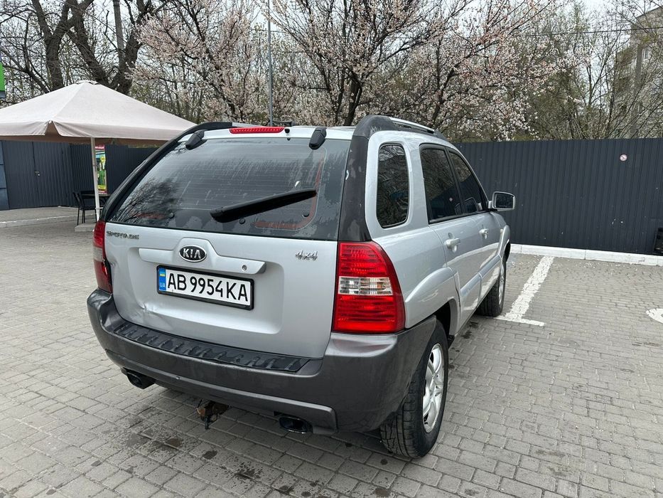 Автомобіль КІА спортедж