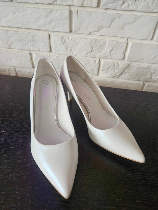 Buty Szpilki ślubne 38