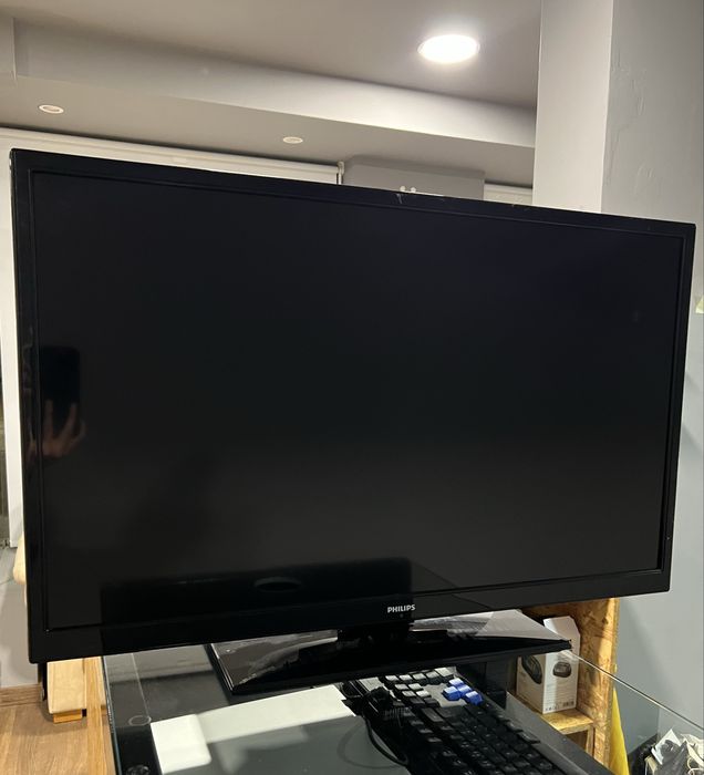 TV Philips 32PFL3018H/12 para peças