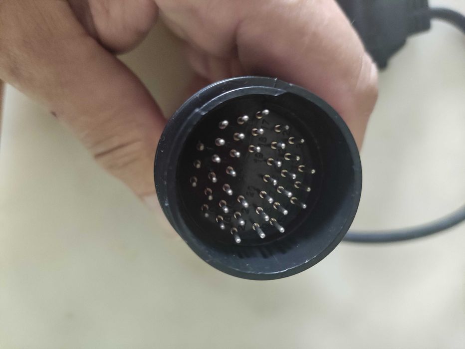 Cabo diagnóstico Mercedes