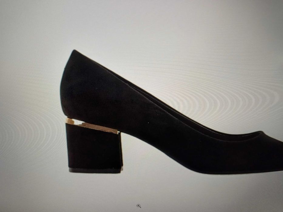 Czółenka Granatowe Nowe