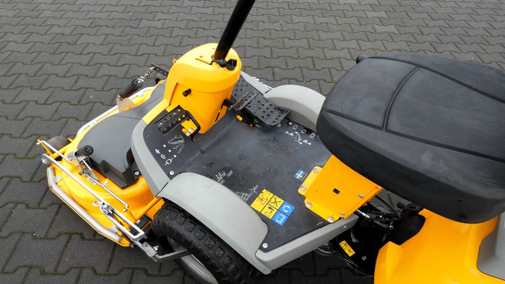 Traktorek kosiarka Stiga Park Compact HST  B&S (081202.5) - Baras