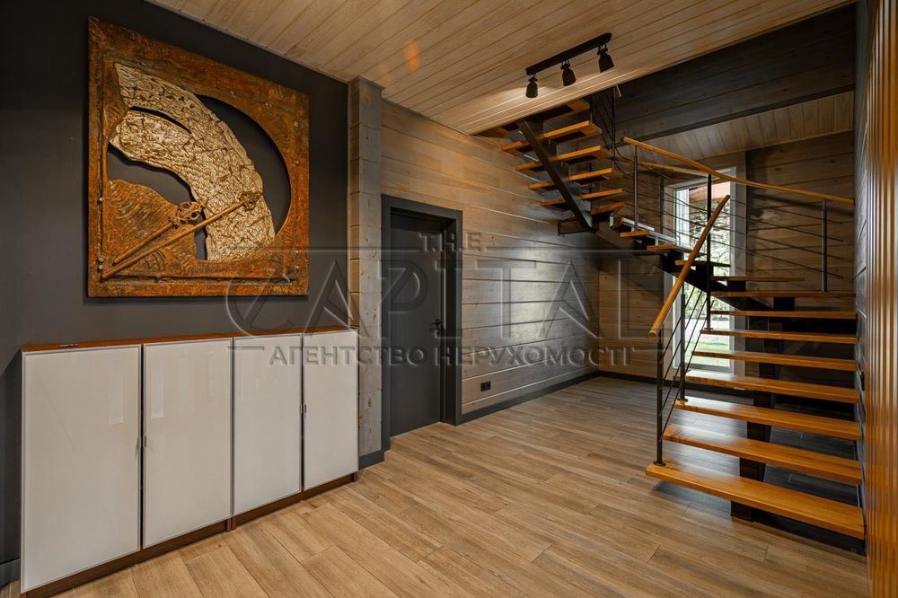 Оренда будинку з басейном у Київ Riverside Family Club