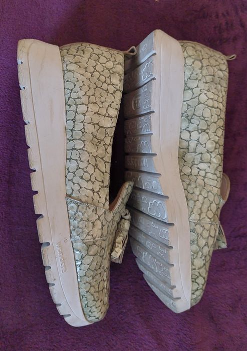 buty vonders skórzane