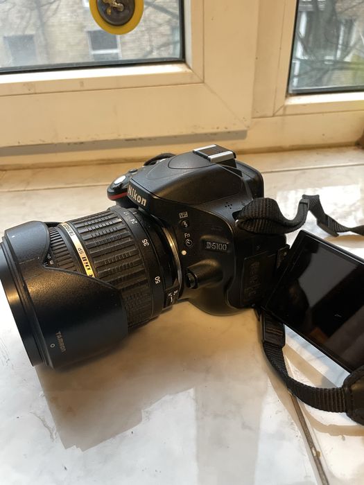 Nikon D5100 + Tamron AF 17–50mm f/2.8 Aspherical XR Di II SP