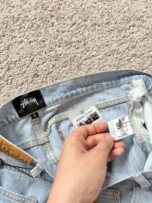 Джинсовые шорты Stussy