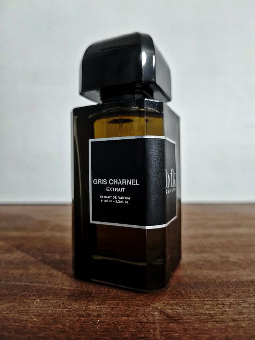 Perfume Nicho BDK Gris Charnel Extrait