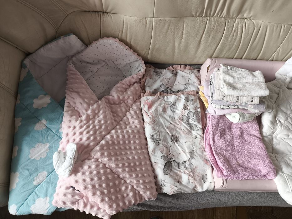 Wanienka składana rożek przewijak zestaw ubrań