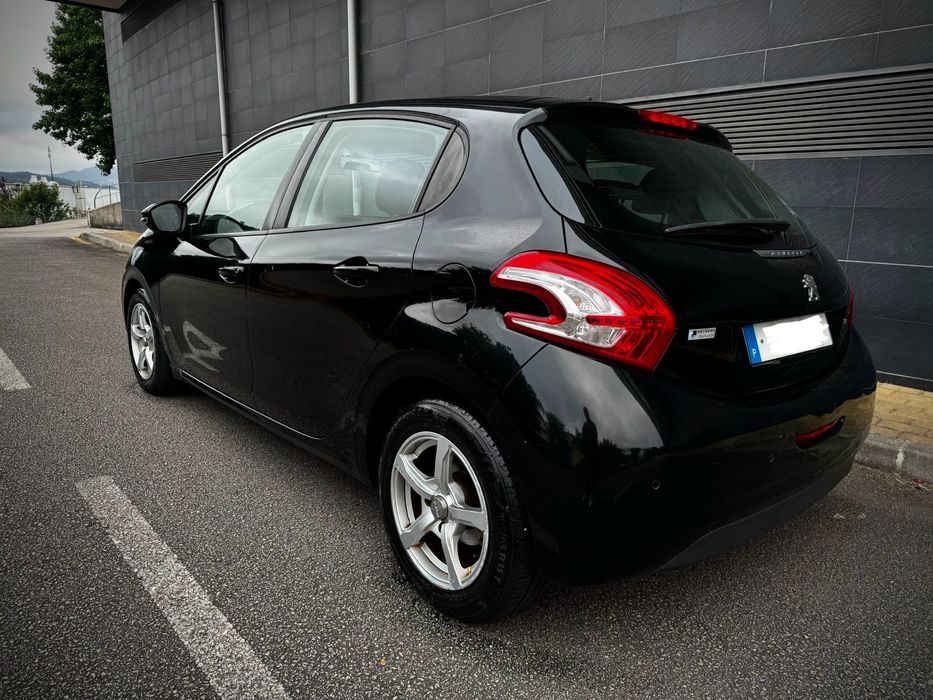 Peugeot 208 1.6 e-HDi