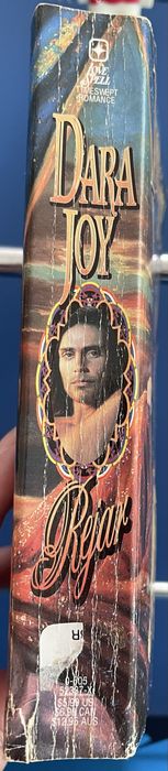 Livro Rejar de Dara Joy em inglês