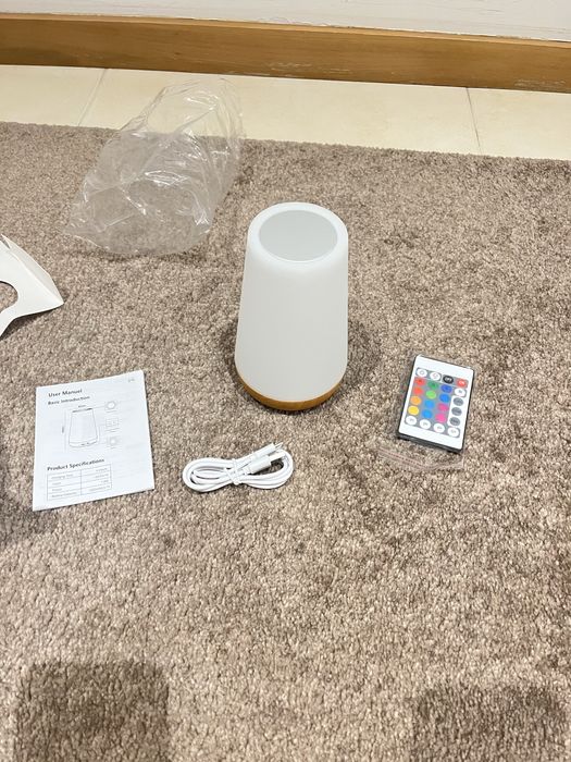 Lâmpada de cabeceira tátil com controlo remoto e luz noturna LED