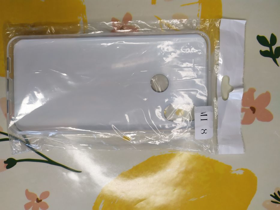 Чехол на Xiaomi Mi 8