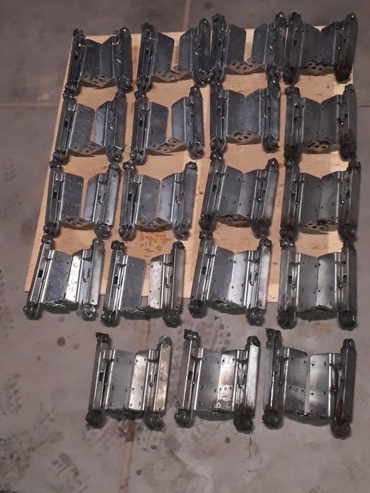 Dolne uchwyty panela ,brama segmentowa,uchwyt panela, Hormann