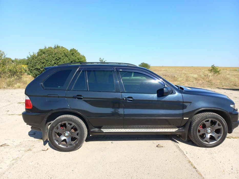 BMW X5 E53 гарний стан