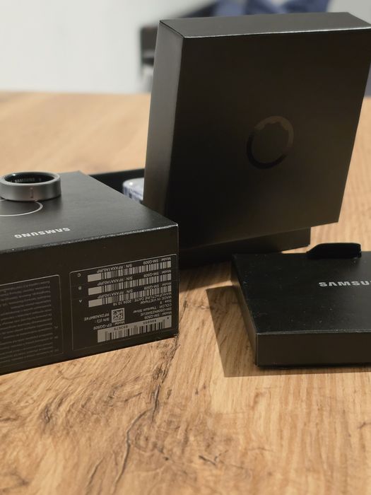 Samsung Galaxy ring Titanium silver (s9)