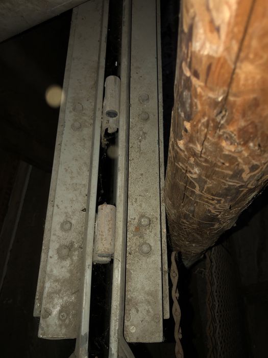 Двері металеві 2*0,9 м металические залізні вхідні 2 шт