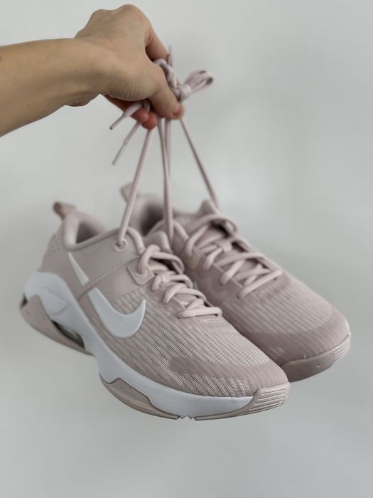 Nike Zoom Bella 6