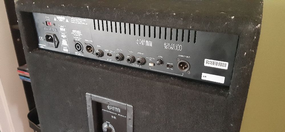 Epifani UL 500 + coluna UL3 - Amplificador baixo