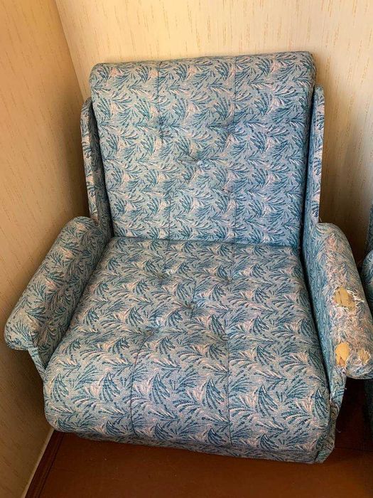 Продається розкладне крісло